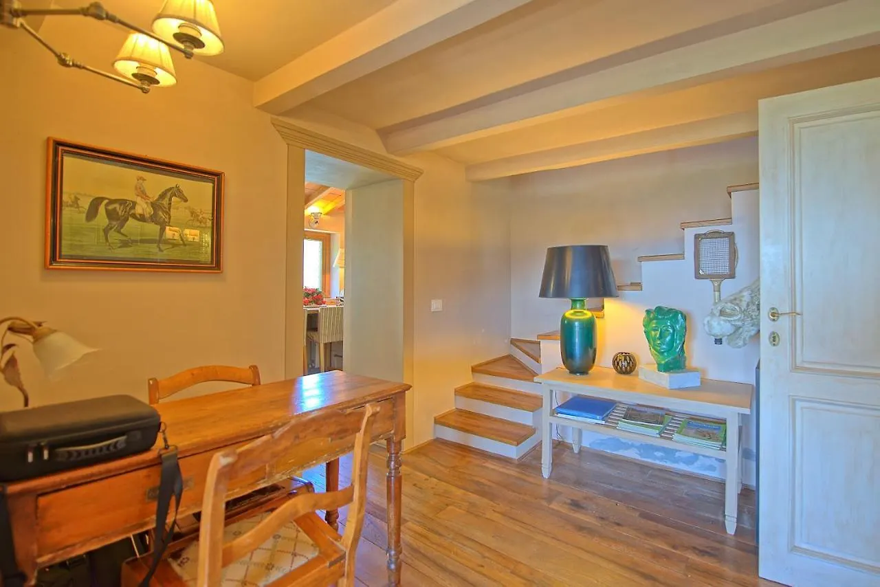Gellino By Posarellivillas Misciano Country house